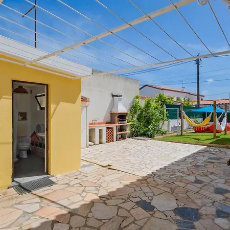 Magoito Villa