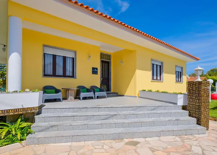 Magoito Villa *